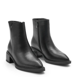 9501062 Б | Ботинки женские Черный 39